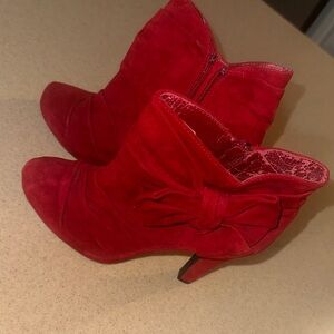 Gianni Bini Red Suede Heeled Boots